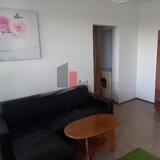 Doua camere, apartament semidecomandat